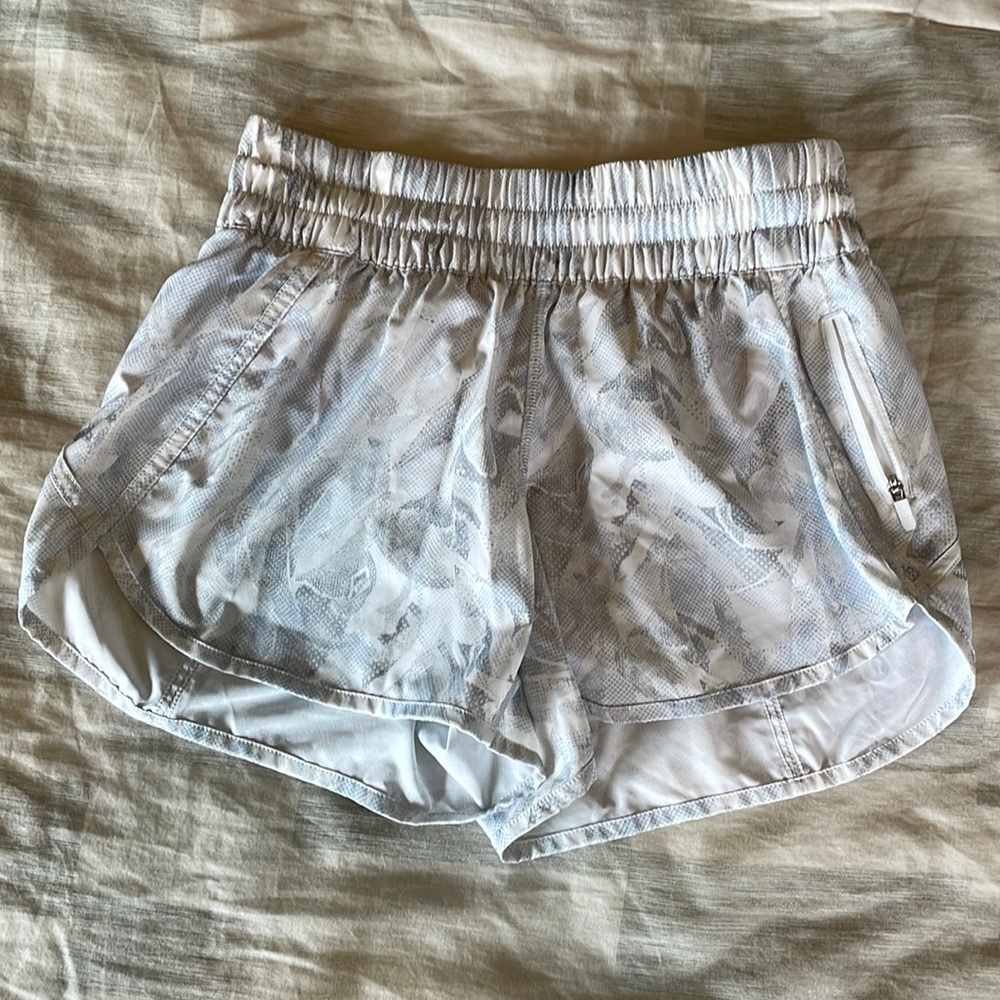 Lululemon light blue and white printed Track That short, size M